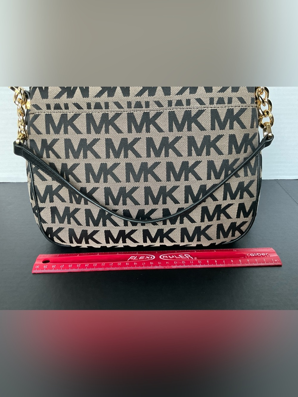 Michael Kors Jet Set Black/Tan MK Logo Crossbody Md Tassel Conv $258 - Picture 14 of 16